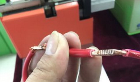 物聯網對成人抖音破解版影響的描述